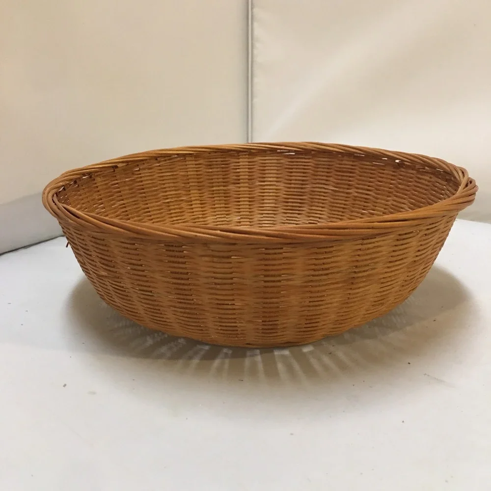 Woven Wicker Basket Home Decor OS Brown Round Natural Fiber Cottagecore